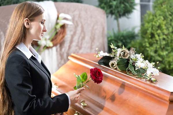 Dream About a Coffin: Spiritual Meaning