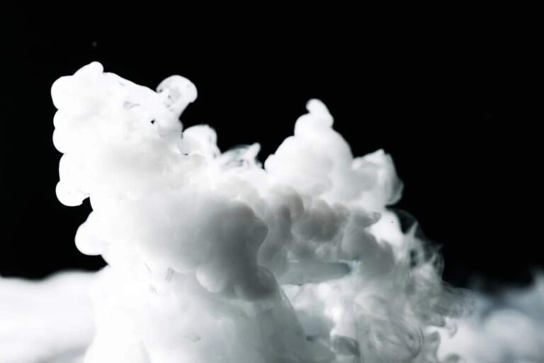 Dream About White Smoke: Spiritual Meaning